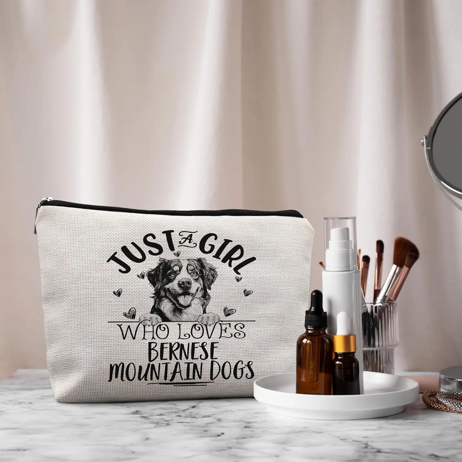 Bernese Mountain Dog Makeup Bag for Women - Mom Gifts, Lovers' Cosmetic Bags & Toiletry Bags