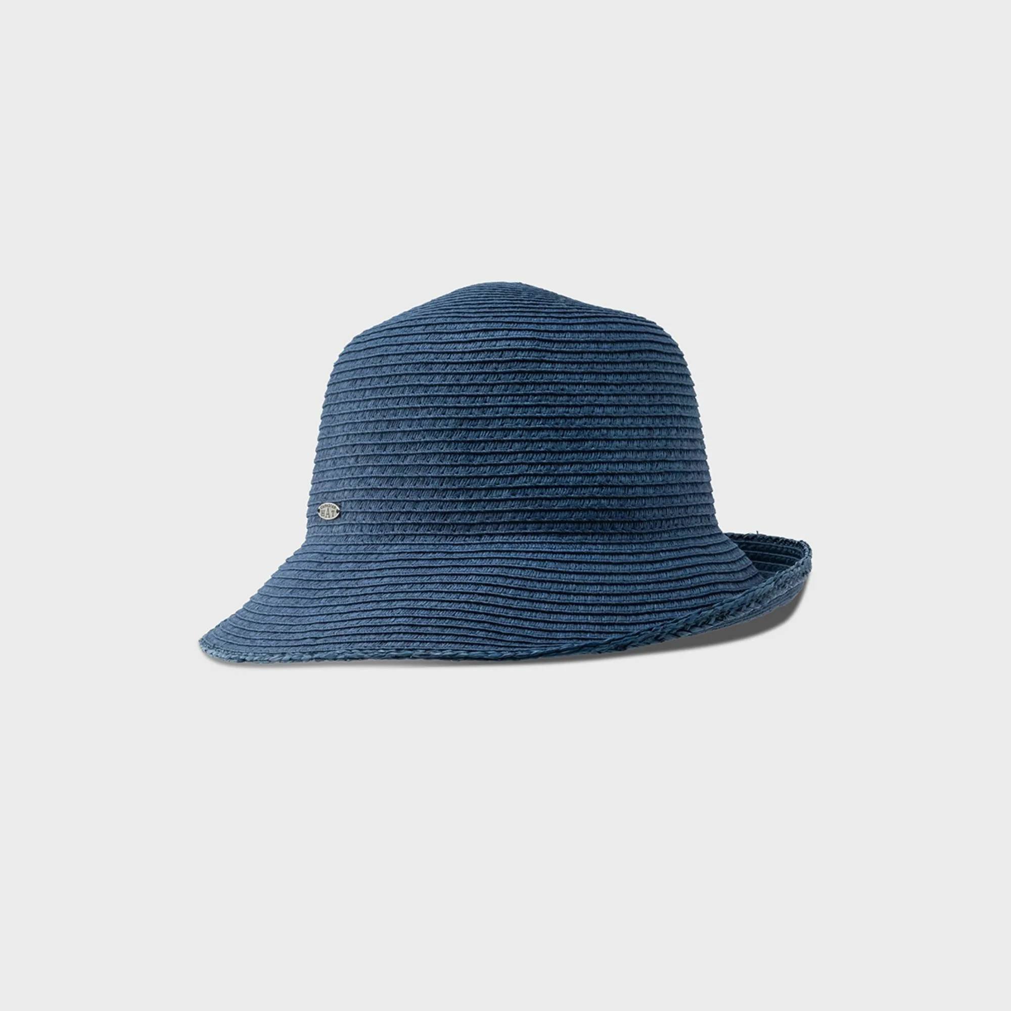 CLEO - CLOCHE