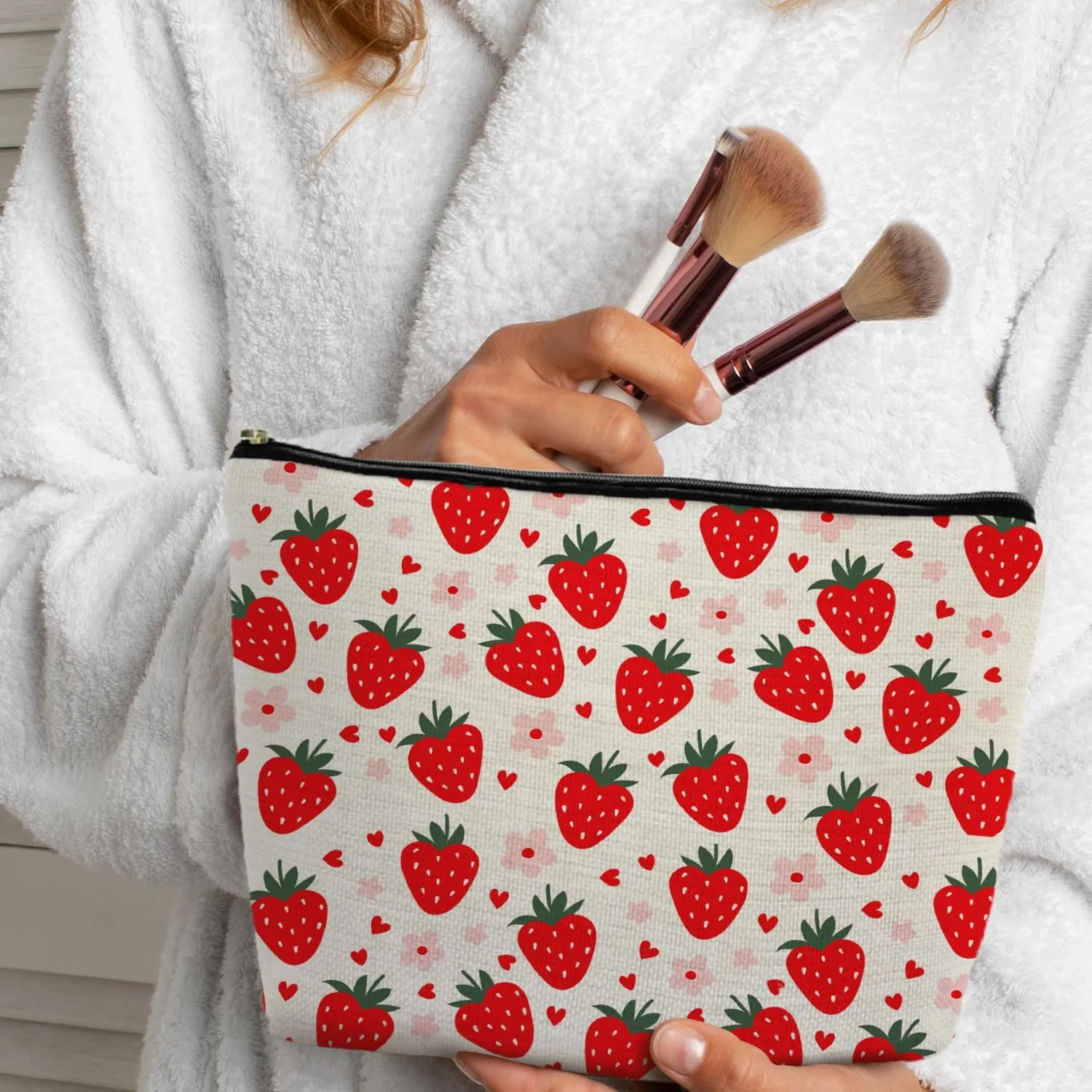 Cut Red Strawberry Makeup Bag Portable Cosmetic Bag Zipper Pouch Toiletry Bag for Purse, Strawberry Stuff Gifts for Women Girls