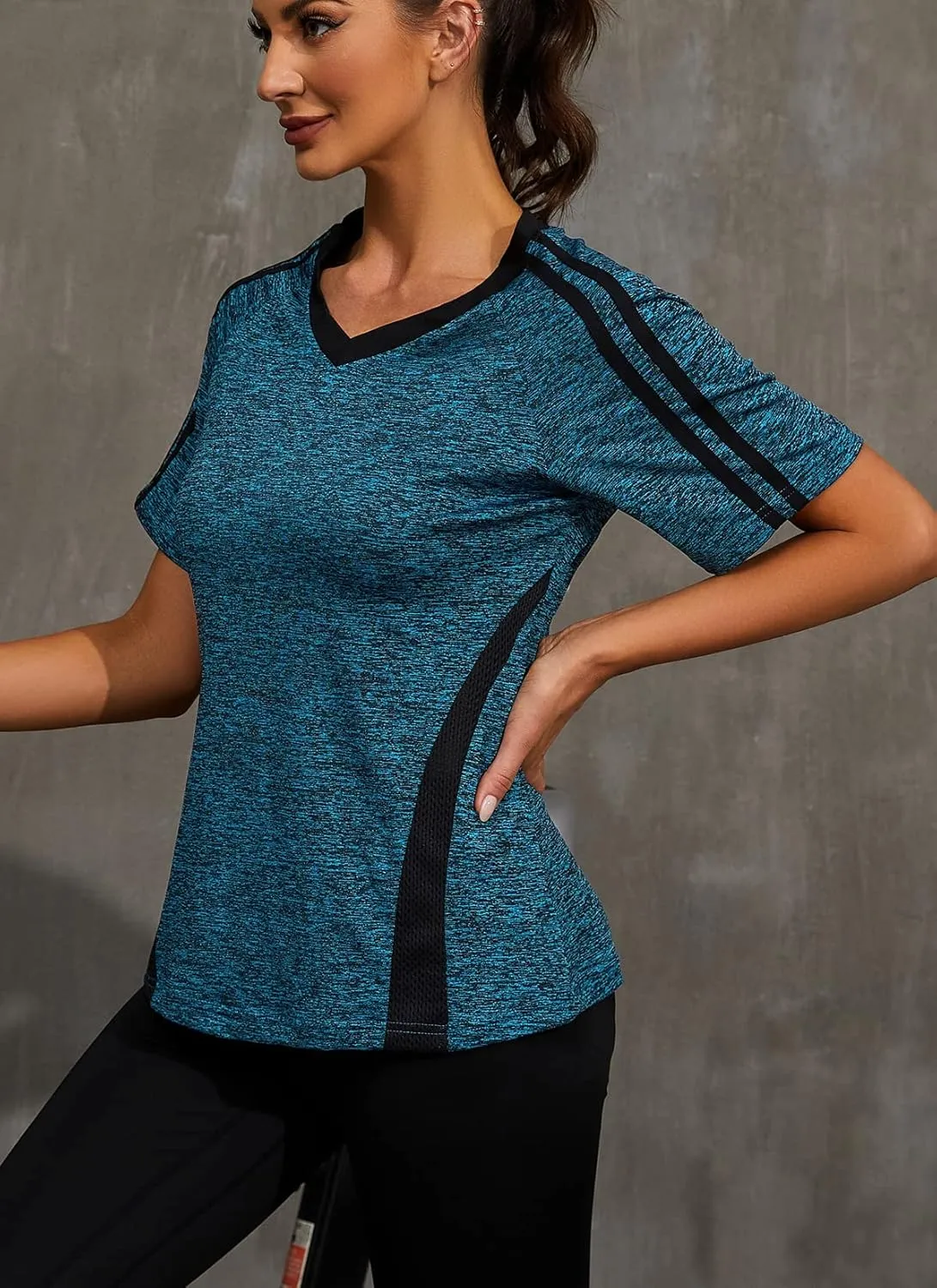 HOCOSIT Women's Yoga Tops Activewear V Neck Workout Shirts Exercise Running Dry Fit Tee