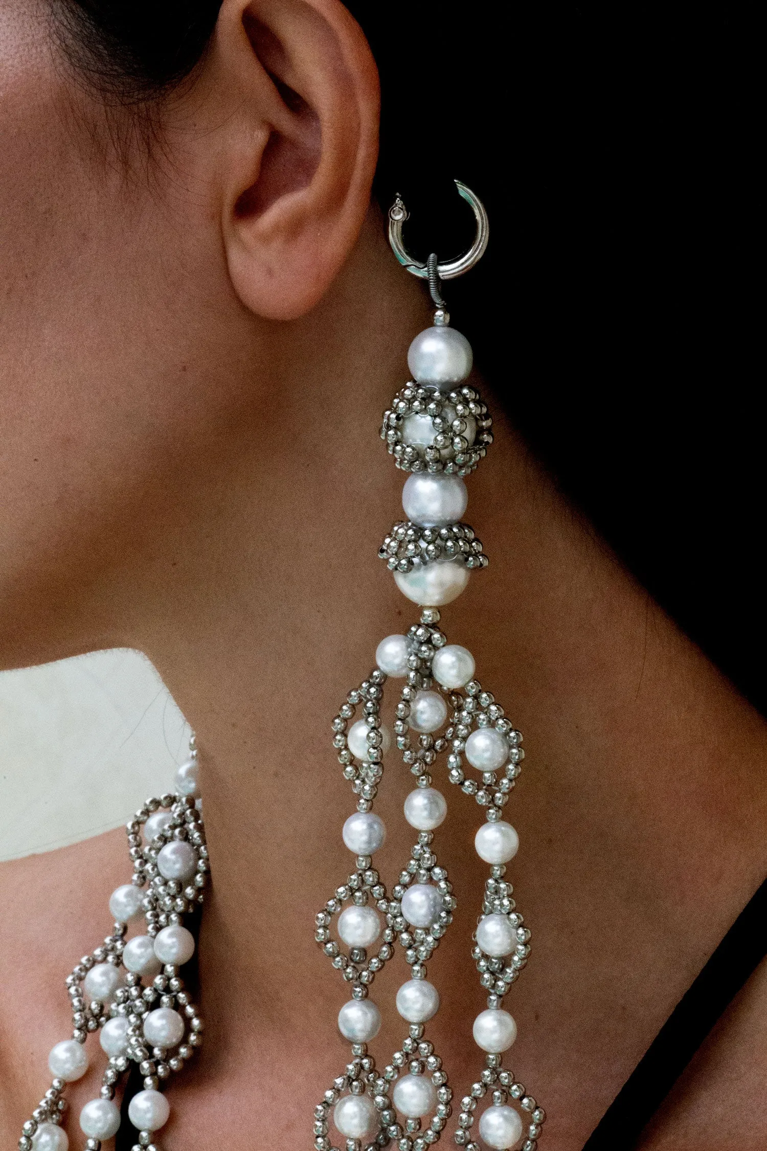 Khutulun Head Band in Pearl