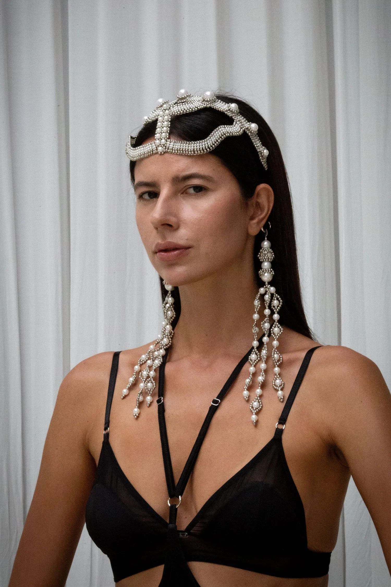 Khutulun Head Band in Pearl