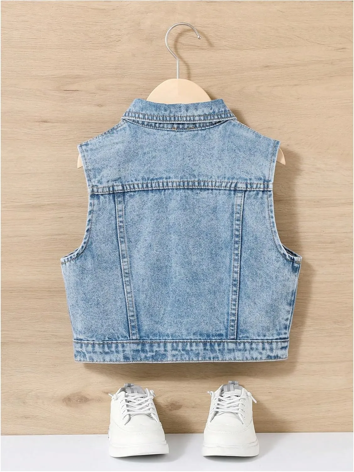 Verdusa Girl's Denim Vest Button Down Fashion Sleeveless Jean Jacket Cute Crop Tops