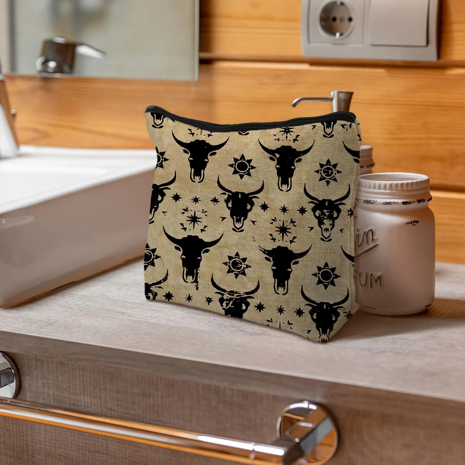 Western Makeup Bags, Vintage Western Bull Skull Cosmetic Bag Toiletry Bag, Cow Makeup Bag, Western Stuff, Western Gifts for Women, Cowgirl Gifts, Western Makeup Pouch